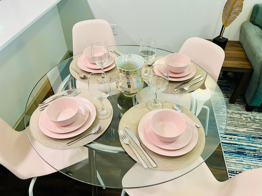 Downtown Apt Free Parking - Pool - Gym - Fully Kitchen Χιούστον Εξωτερικό φωτογραφία