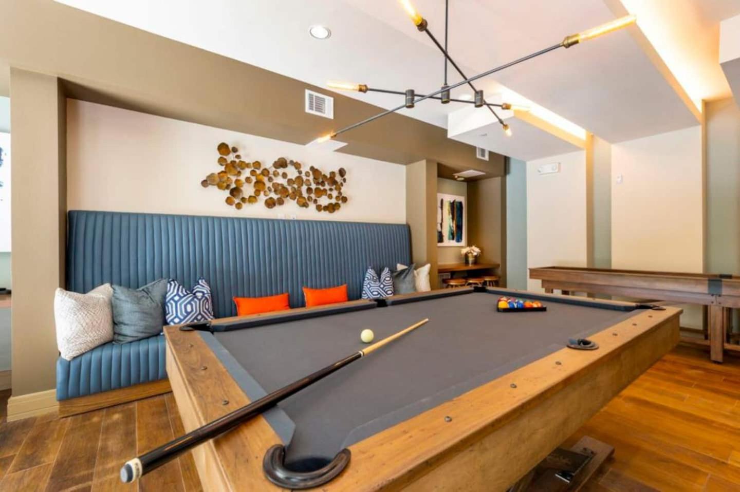 Downtown Apt Free Parking - Pool - Gym - Fully Kitchen Χιούστον Εξωτερικό φωτογραφία