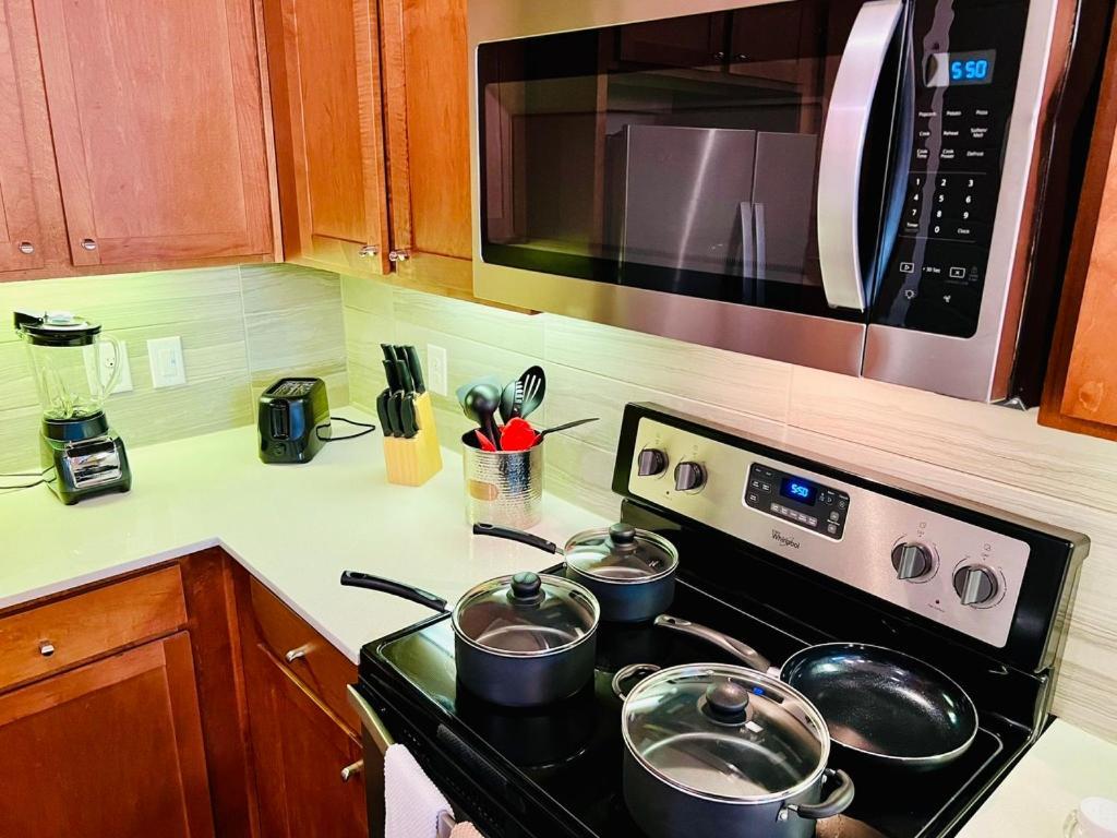 Downtown Apt Free Parking - Pool - Gym - Fully Kitchen Χιούστον Εξωτερικό φωτογραφία